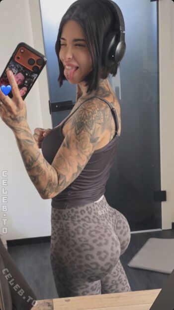 Full leaked Bella ink private onlyfans photo