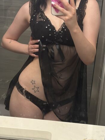 Full leaked Bella swan private onlyfans photo