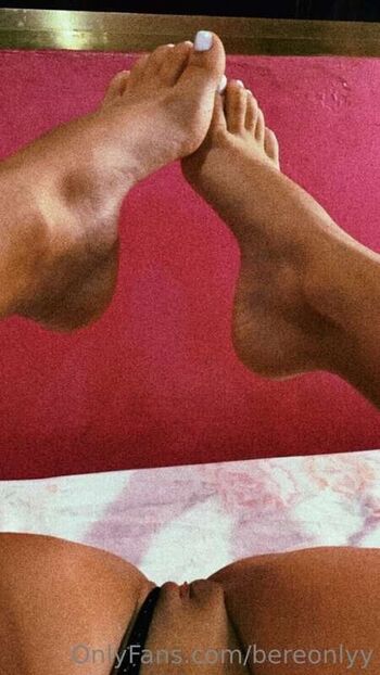 Full leaked Bereonlyy private onlyfans photo