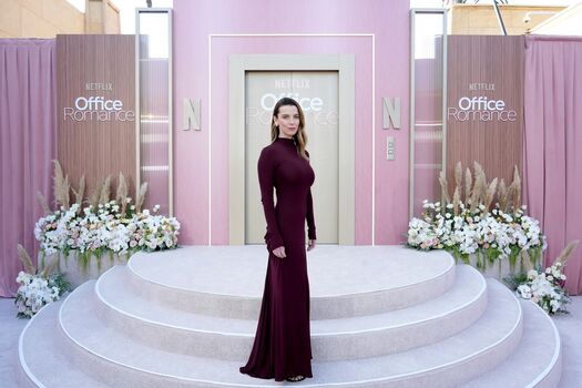 Betty Gilpin