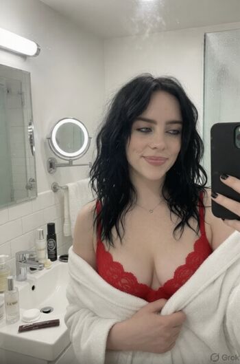 Billie Eilish Fake