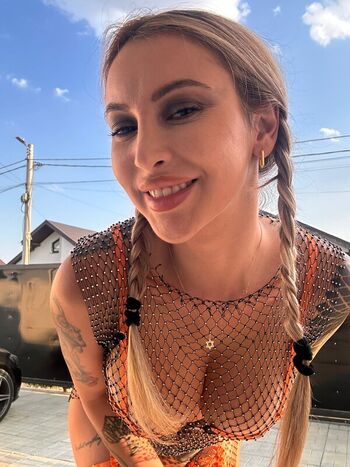 Full leaked Blond elle page private onlyfans photo