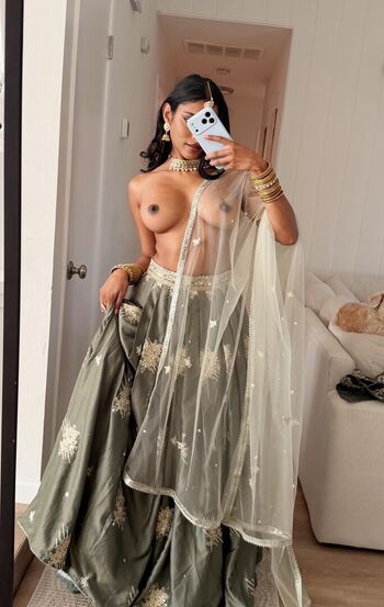 Full leaked Bollywoodtrapqueen private onlyfans photo