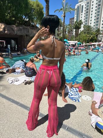 Full leaked Bombshell private onlyfans photo