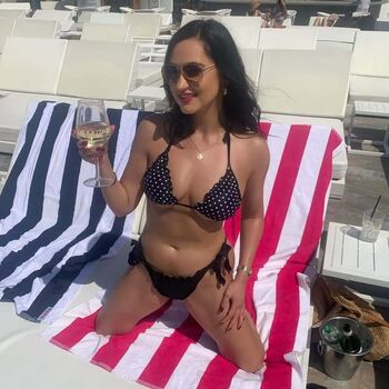 Full leaked Bonniebellotti private onlyfans photo