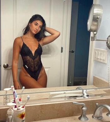 Full leaked Boutinela babes private onlyfans photo