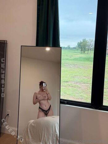 Full leaked Brananax private onlyfans photo