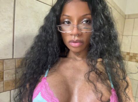 Full leaked Brattyku private onlyfans photo