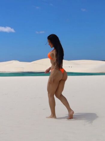 Bruna Tsuchiya