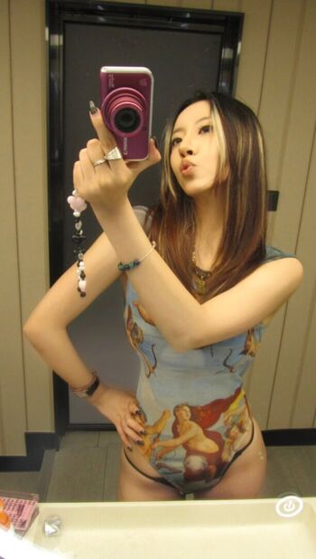 Full leaked Bunana private onlyfans photo