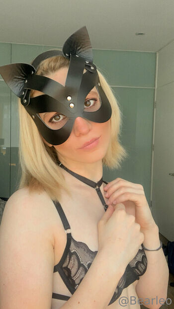 Full leaked Bunny girl private onlyfans photo