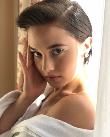 Full leaked Cailee spaeny private onlyfans photo