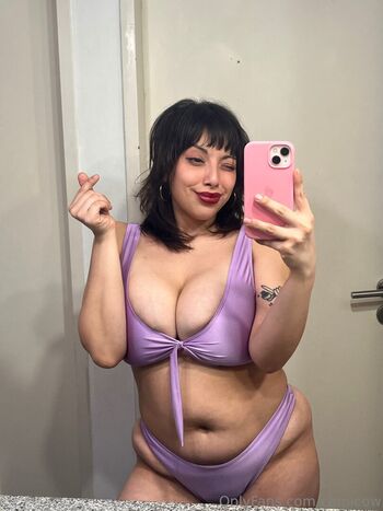 Full leaked Camilacow private onlyfans photo