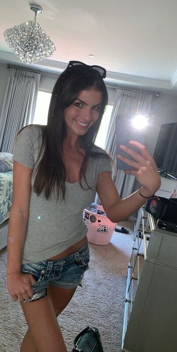 Full leaked Carlie jo private onlyfans photo