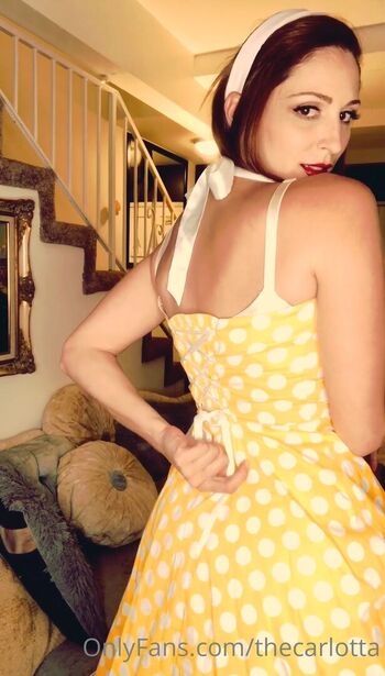 Carlotta Champagne