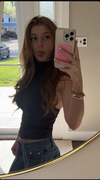 Full leaked Carmela private onlyfans photo