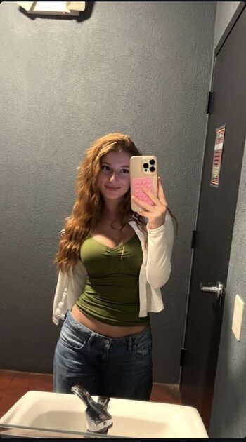 Full leaked Carmela private onlyfans photo