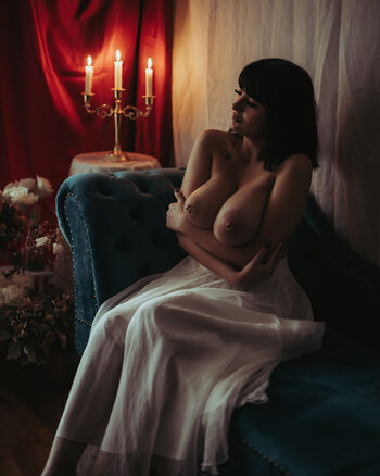 Full leaked Chanel private onlyfans photo