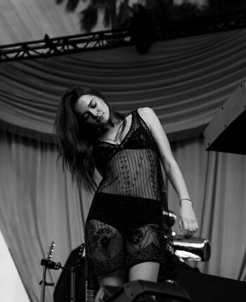 Full leaked Charlotte lawrence private onlyfans photo