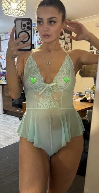 Full leaked Charmainerxoxo private onlyfans photo