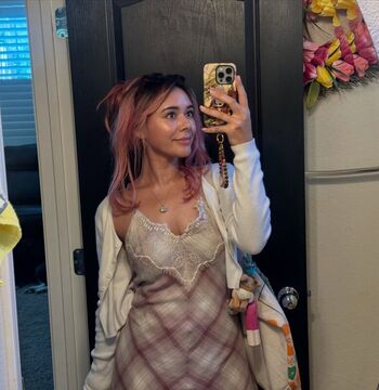 Full leaked Chellchee private onlyfans photo