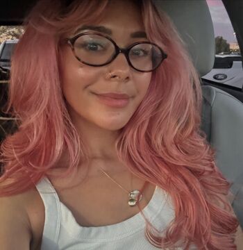 Full leaked Chellchee private onlyfans photo
