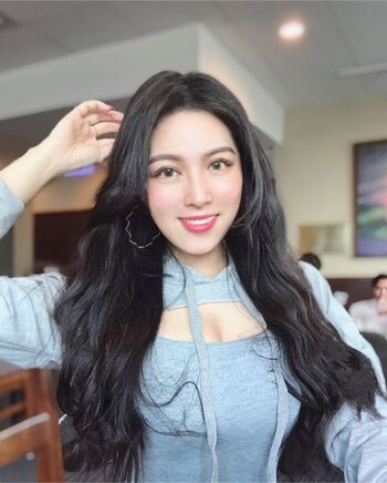 Full leaked Chibe chin private onlyfans photo