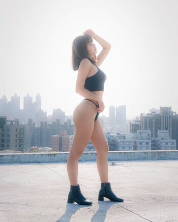 Chin Yi
