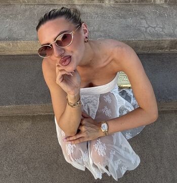 Full leaked Chloe burrows private onlyfans photo
