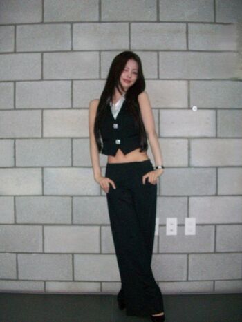 Cho Mi-yeon (Miyeon) - i-dle [(G)I-dle]