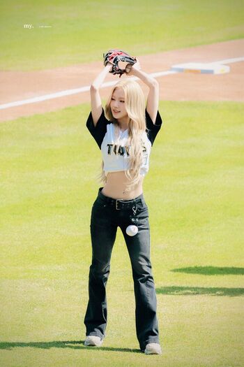 Cho Mi-yeon