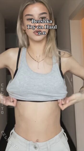 Full leaked Ciarasophie private onlyfans photo