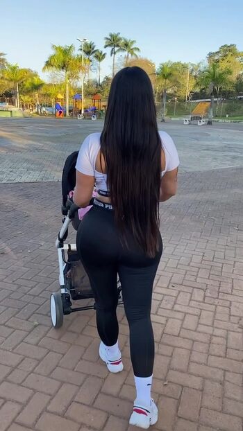 Full leaked Cirlenetrento private onlyfans photo