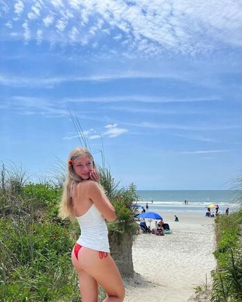 Full leaked Cleoklemm private onlyfans photo