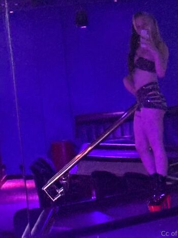 Full leaked Cloverdgasf private onlyfans photo