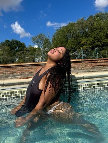 Full leaked Corie rayvon private onlyfans photo