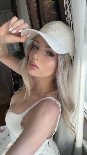 Full leaked Corina monica private onlyfans photo