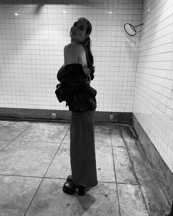 Full leaked Courtney tarr private onlyfans photo