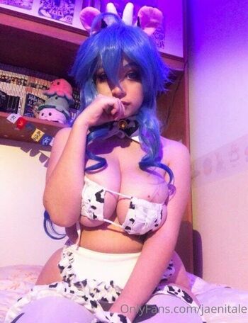 Full leaked Cow maid cow bikini cosplay private onlyfans photo