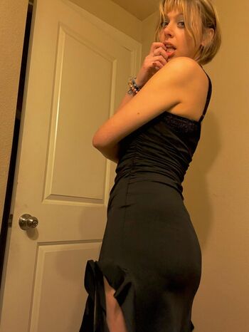 Full leaked Crowd tickler private onlyfans photo