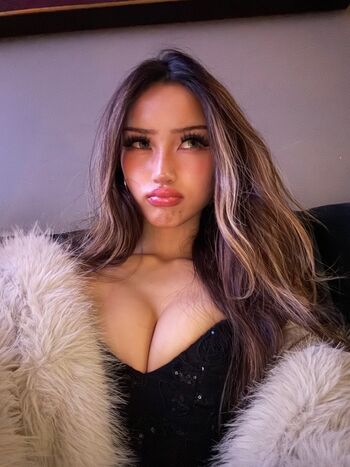 Full leaked Cyngxq private onlyfans photo