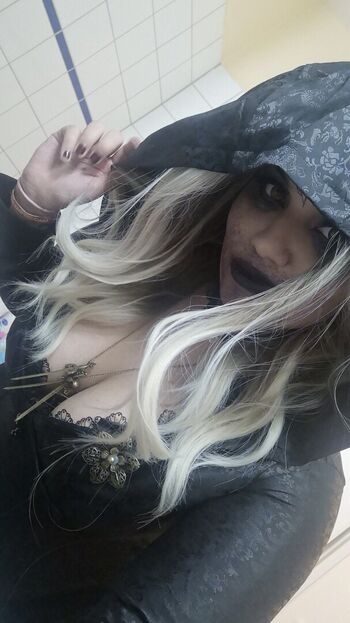 Full leaked Darkravenx private onlyfans photo