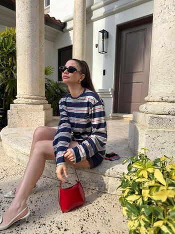 Full leaked Demet ozdemir private onlyfans photo