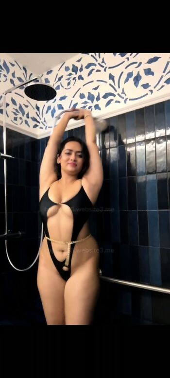 Full leaked Divya mistry private onlyfans photo