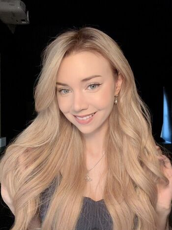 Full leaked Dizzykitten page private onlyfans photo
