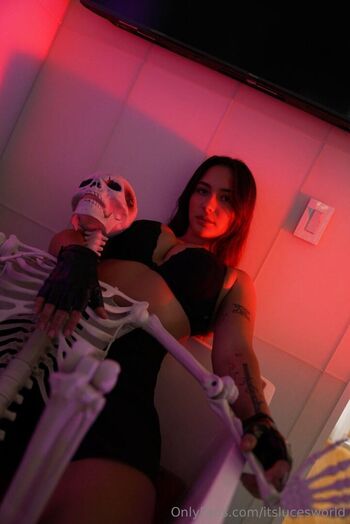 Full leaked Doingthemostluce private onlyfans photo