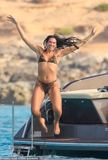 Full leaked Dua lipa private onlyfans photo