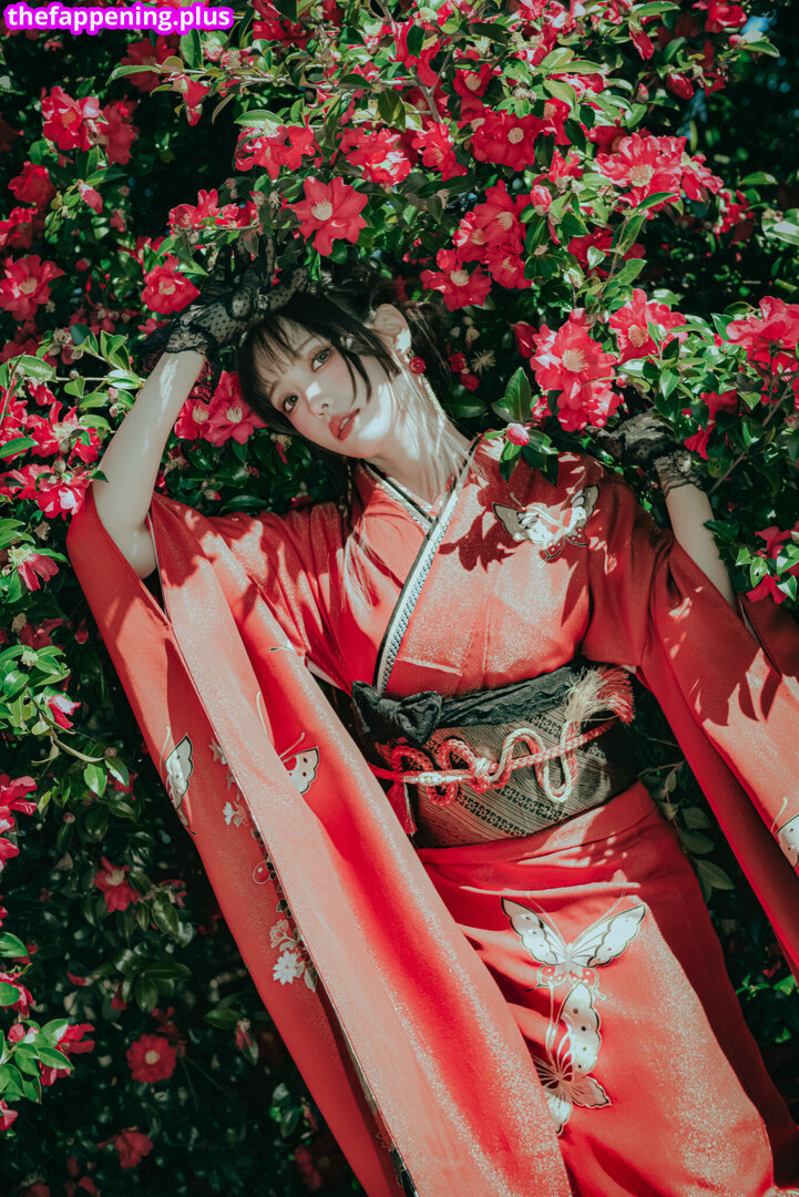 eeelyeee / eeelyeee (Ely Cosplay) Fotografie OnlyFans Dezbrăcată #42