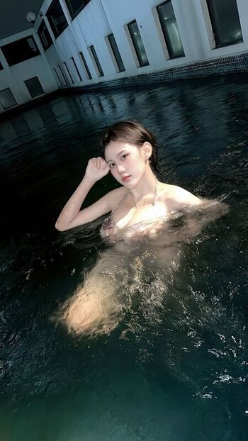 Full leaked Ejahazel page private onlyfans photo