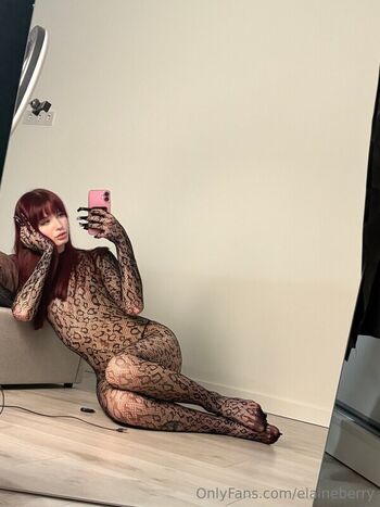 Full leaked Elaineberry private onlyfans photo